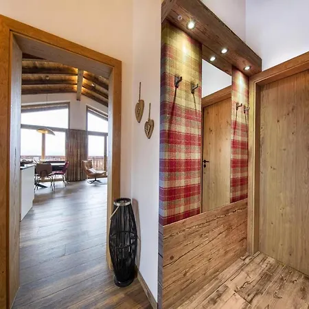 Chalet In Neukirchen Near Ski Lift * Neukirchen am Grossvenediger