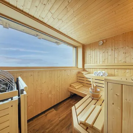 Chalet In Neukirchen Near Ski Lift Neukirchen am Grossvenediger